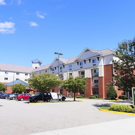 Crestwood Suites Of Newport News Buitenkant foto